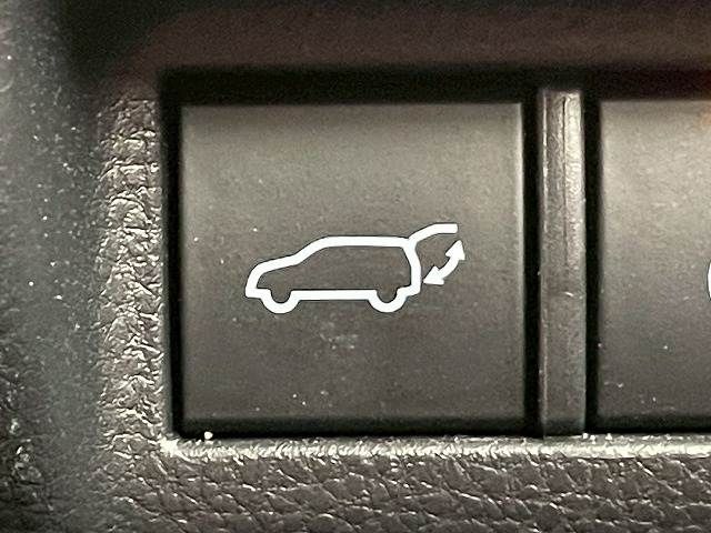 TOYOTA HARRIER 2WD 2023