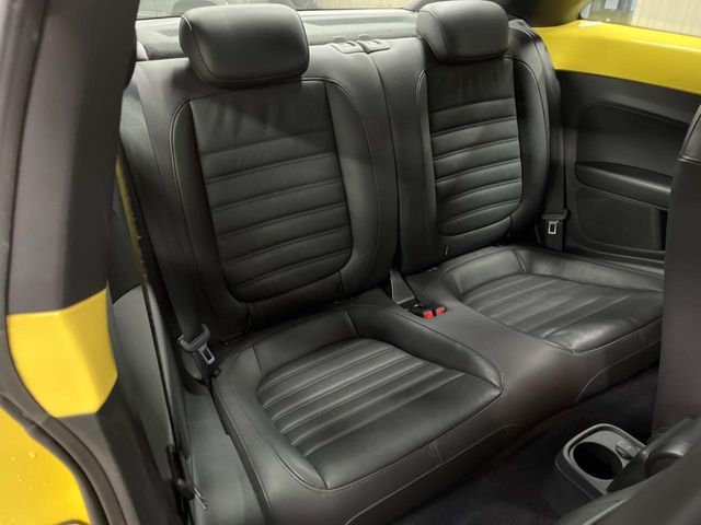 VOLKSWAGEN VOLKSWAGEN The BEETLE 2014