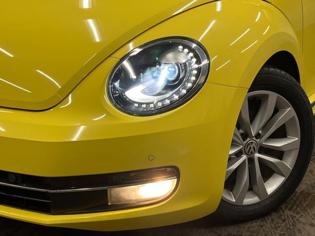 VOLKSWAGEN VOLKSWAGEN The BEETLE 2014