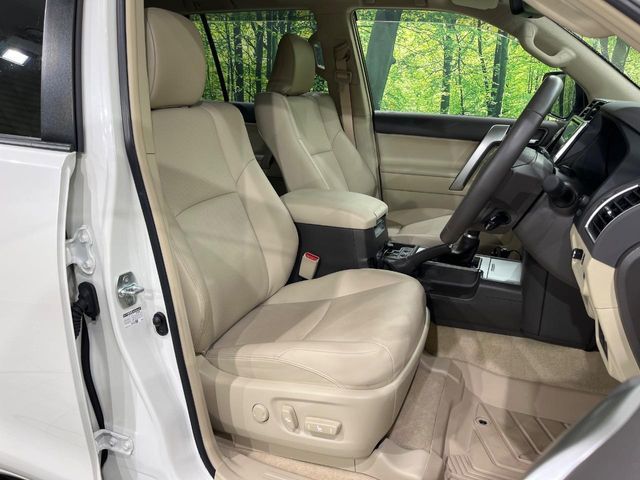 TOYOTA LANDCRUISER PRADO 2022