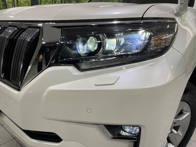 TOYOTA LANDCRUISER PRADO 2022