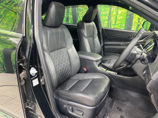 TOYOTA HARRIER 2WD 2019