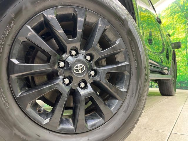 TOYOTA LANDCRUISER PRADO 2022