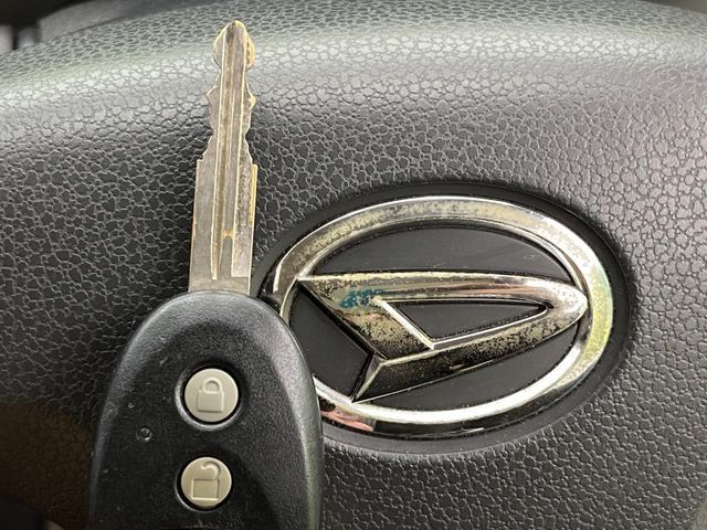 DAIHATSU MIRA e:S 2013