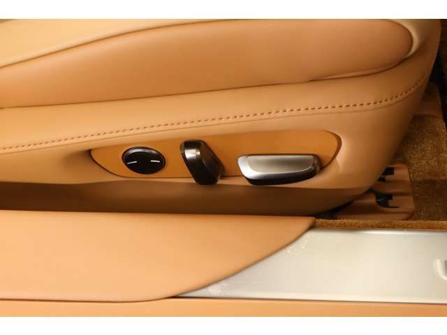 TOYOTA LEXUS LC500 Convertible 2022