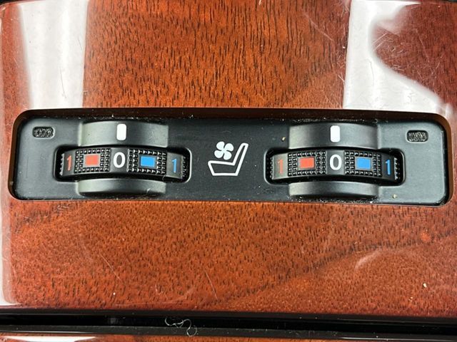 TOYOTA LEXUS HS250h 2016