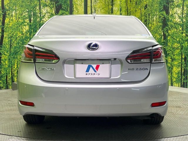 TOYOTA LEXUS HS250h 2016