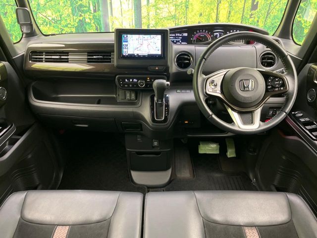 HONDA N BOX CUSTOM 2020