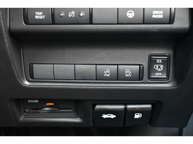 NISSAN SERENA  WG 2025