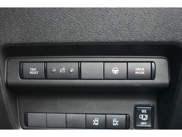 NISSAN SERENA  WG 2025