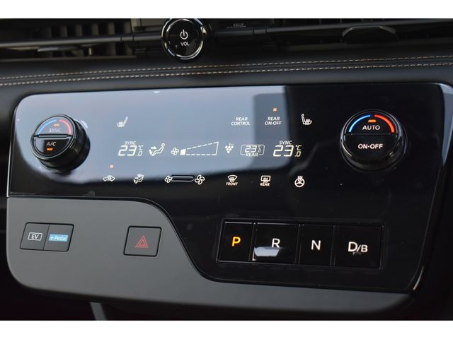 NISSAN SERENA  WG 2025