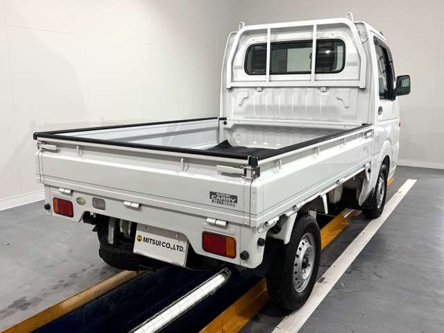 SUZUKI CARRY truck 4WD 2011