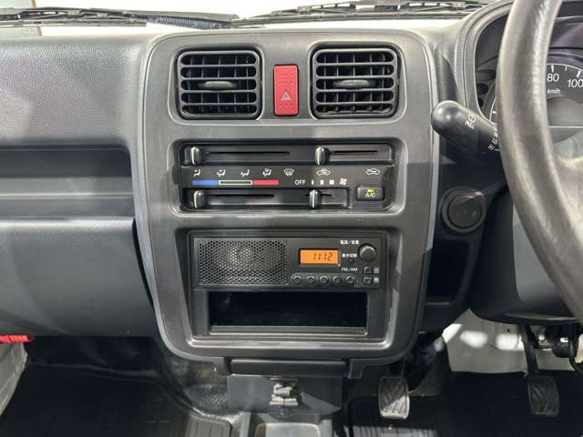 SUZUKI CARRY truck 4WD 2011