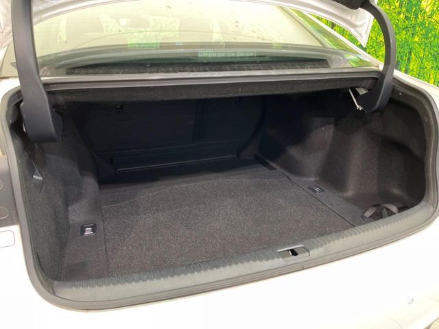 TOYOTA LEXUS IS300h 2013