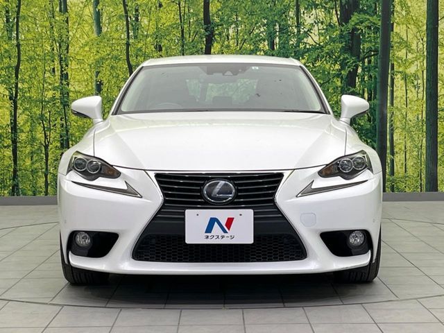 TOYOTA LEXUS IS300h 2013
