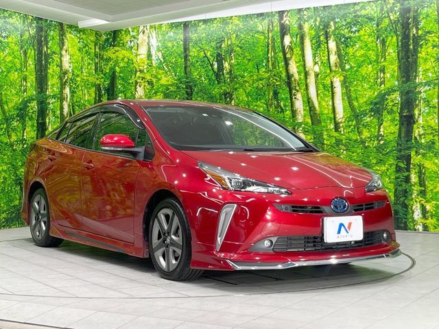 TOYOTA PRIUS 2022