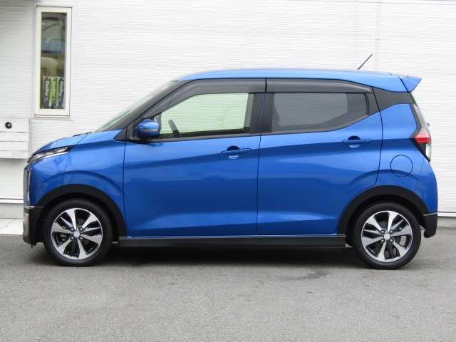 MITSUBISHI ek X 2019