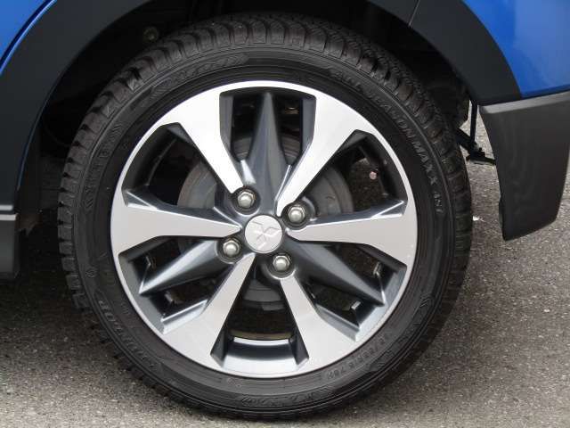 MITSUBISHI ek X 2019