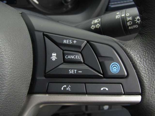 MITSUBISHI ek X 2019