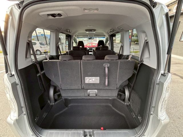 HONDA STEPWAGON SPADA 2013