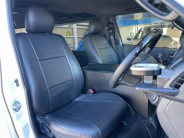 TOYOTA HIACE van 2WD 2022