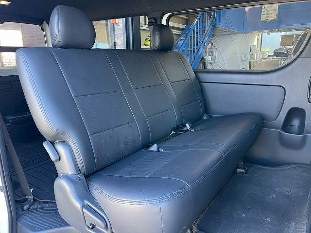 TOYOTA HIACE van 2WD 2022