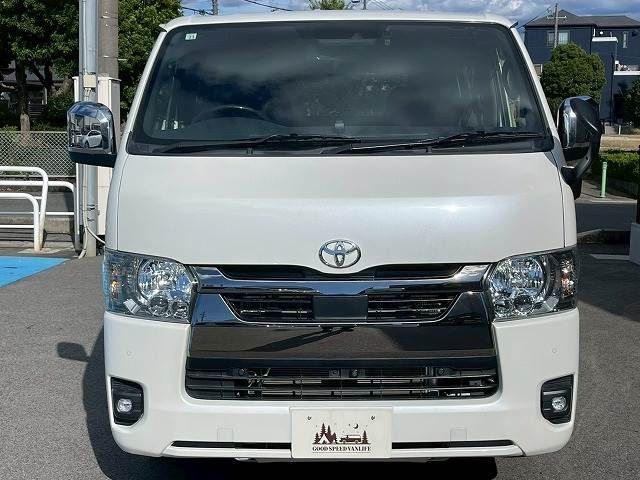TOYOTA HIACE van 2WD 2022