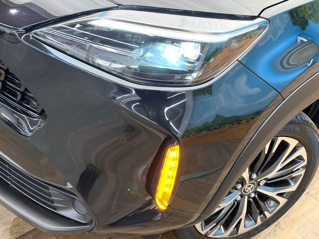 TOYOTA YARIS CROSS 2020