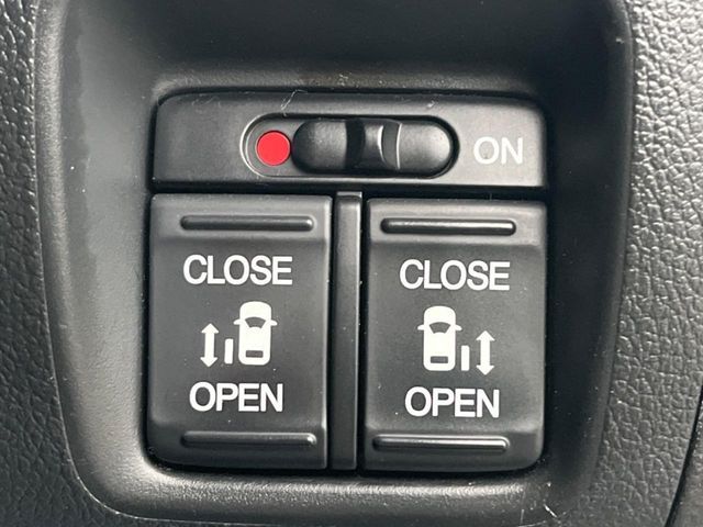 HONDA N BOX CUSTOM 2016