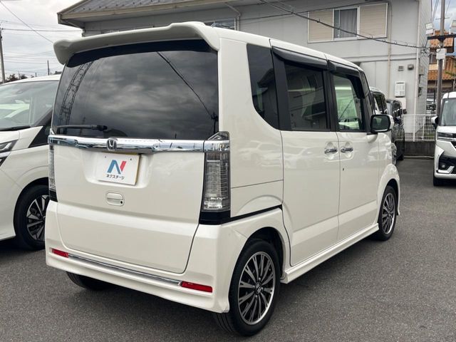HONDA N BOX CUSTOM 2016