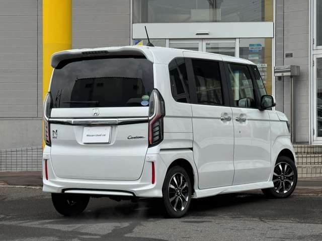HONDA N BOX CUSTOM 4WD 2019