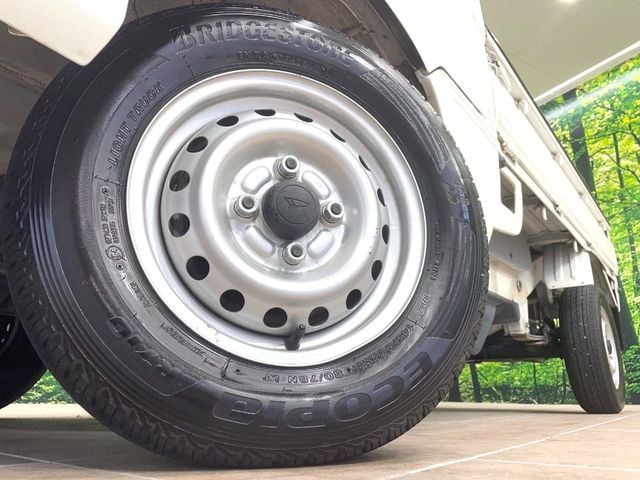 DAIHATSU HIJET truck 2012