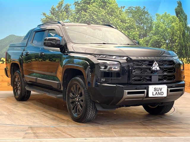 MITSUBISHI TRITON 2025