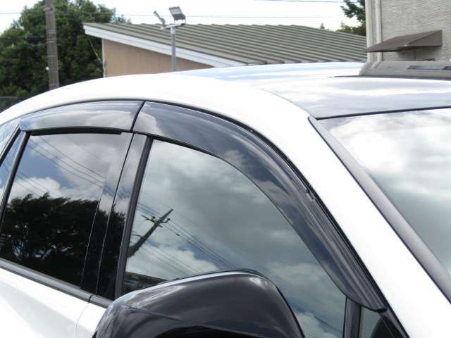 TOYOTA LEXUS RZ450e 2023