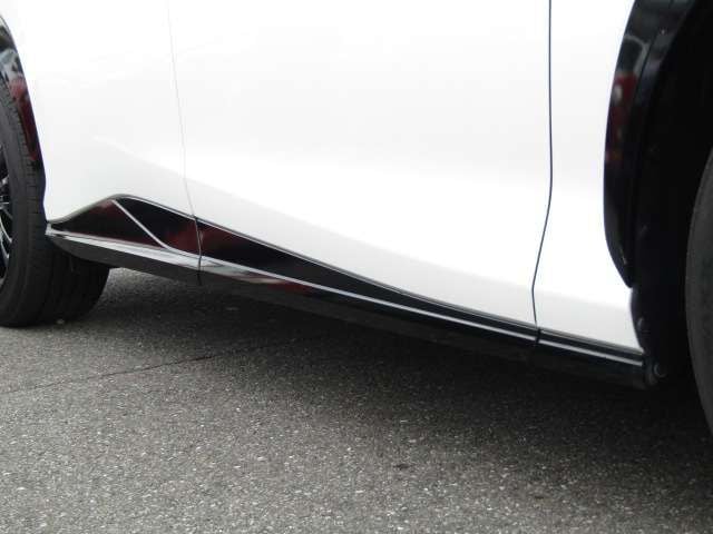 TOYOTA LEXUS RZ450e 2023