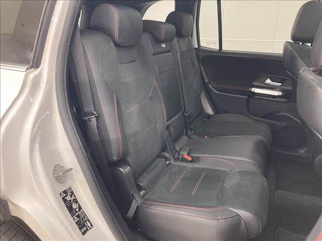 MERCEDES BENZ MERCEDES BENZ GLB 2022