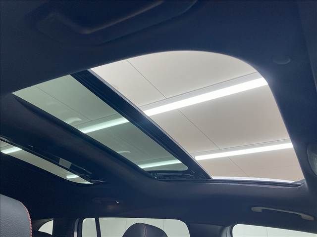 MERCEDES BENZ MERCEDES BENZ GLB 2022