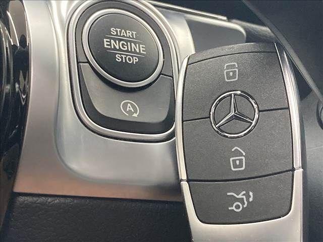 MERCEDES BENZ MERCEDES BENZ GLB 2022