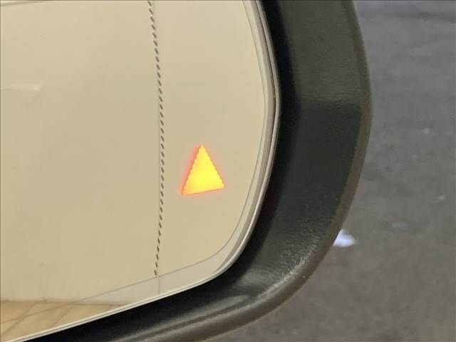 MERCEDES BENZ MERCEDES BENZ GLB 2022