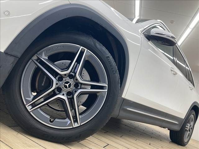MERCEDES BENZ MERCEDES BENZ GLB 2022