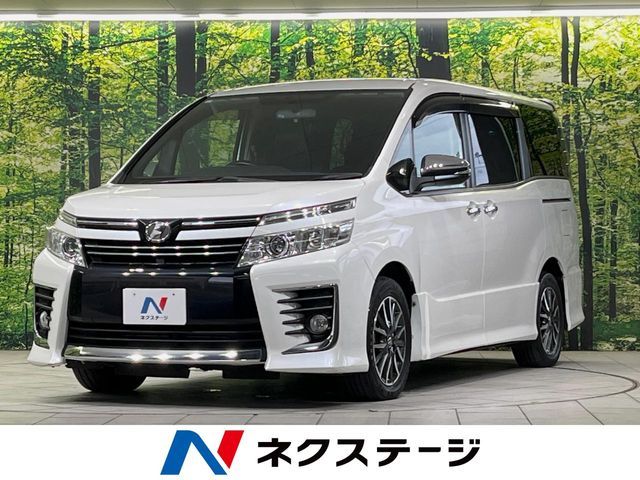 TOYOTA VOXY 2015