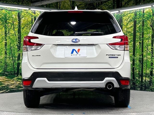 SUBARU FORESTER 2018