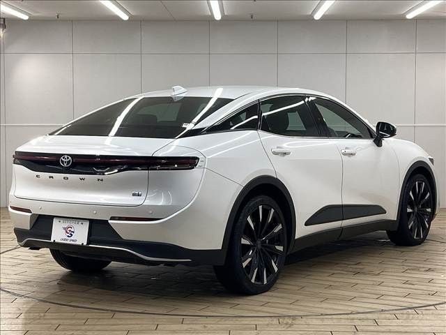 TOYOTA CROWN CROSSOVER 2023