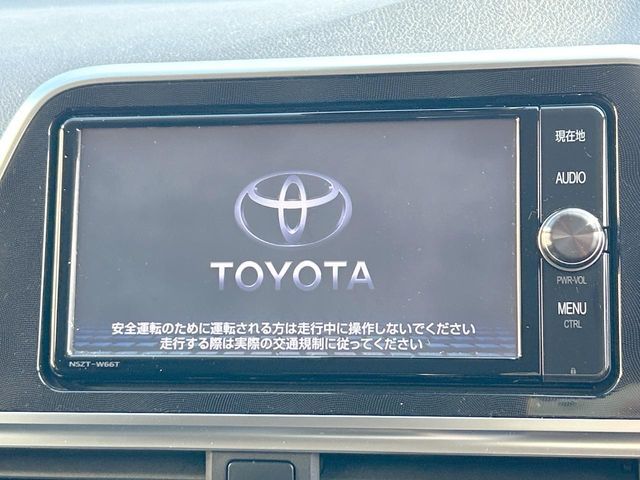 TOYOTA SIENTA 2017