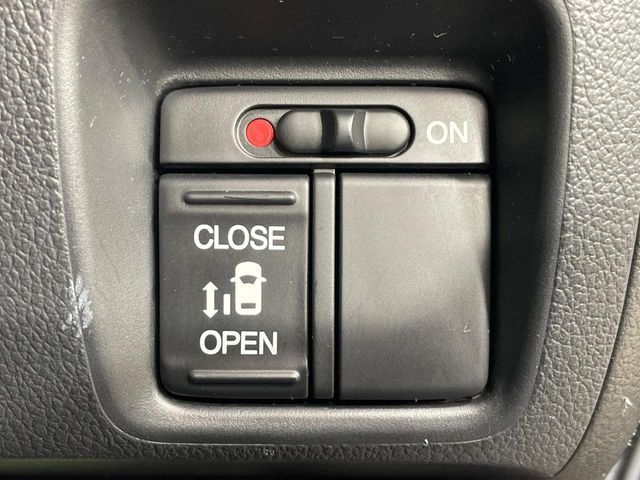 HONDA N BOX CUSTOM 2013