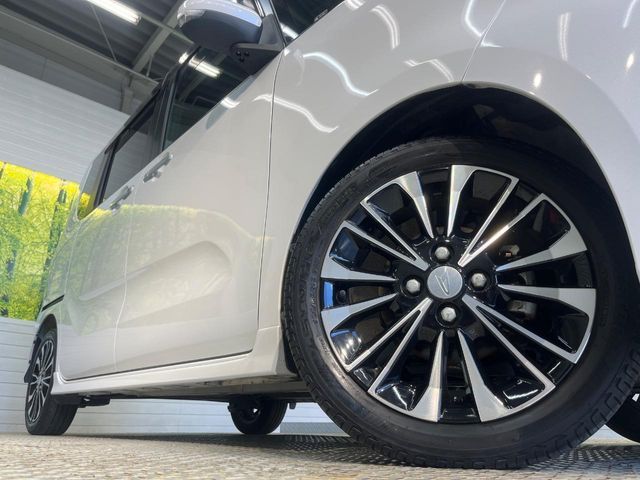 DAIHATSU TANTO CUSTOM 2020