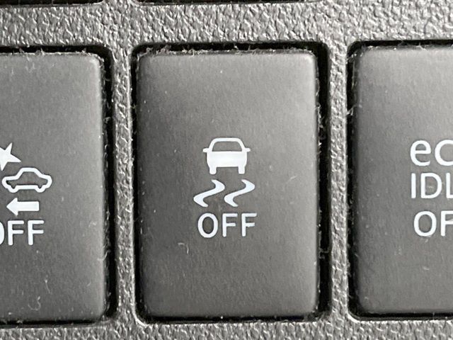 DAIHATSU TANTO CUSTOM 4WD 2015