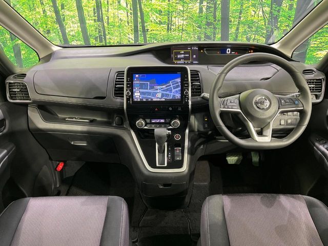 NISSAN SERENA  S-HYBRID 4WD 2016