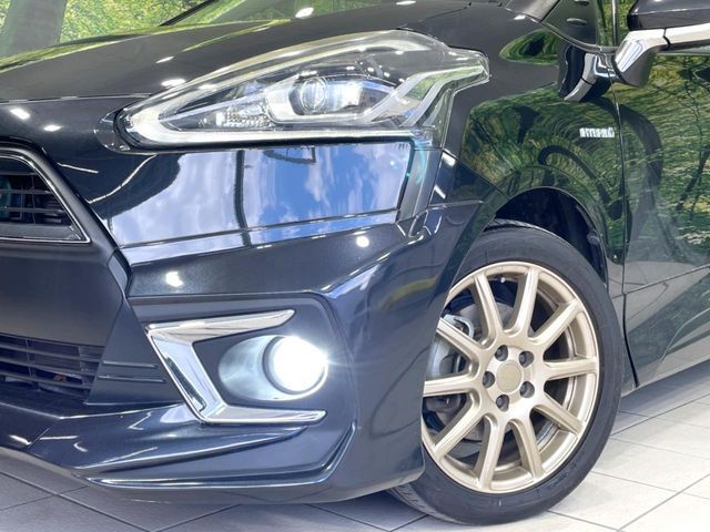 TOYOTA SIENTA HYBRID 2016