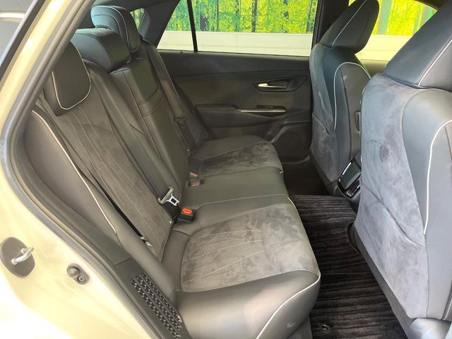 TOYOTA CROWN sedan hybrid 2019